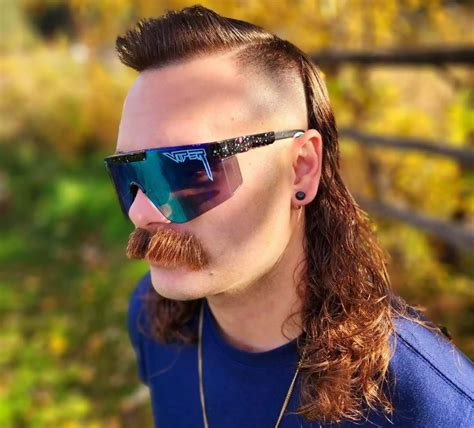 mullet man